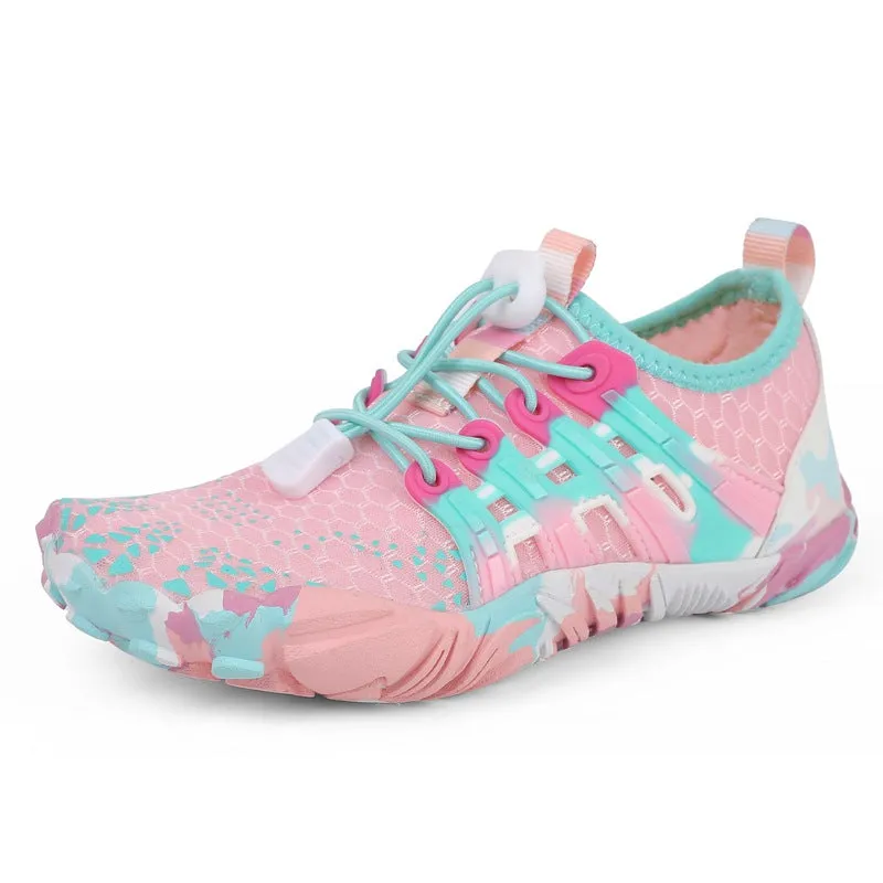 Children's quick-drying hiking wading shoes in pink with non-slip rubber sole and air layer upper