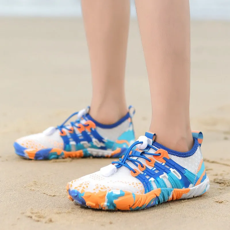 Children's quick-drying hiking wading shoes in pink with non-slip rubber sole and air layer upper