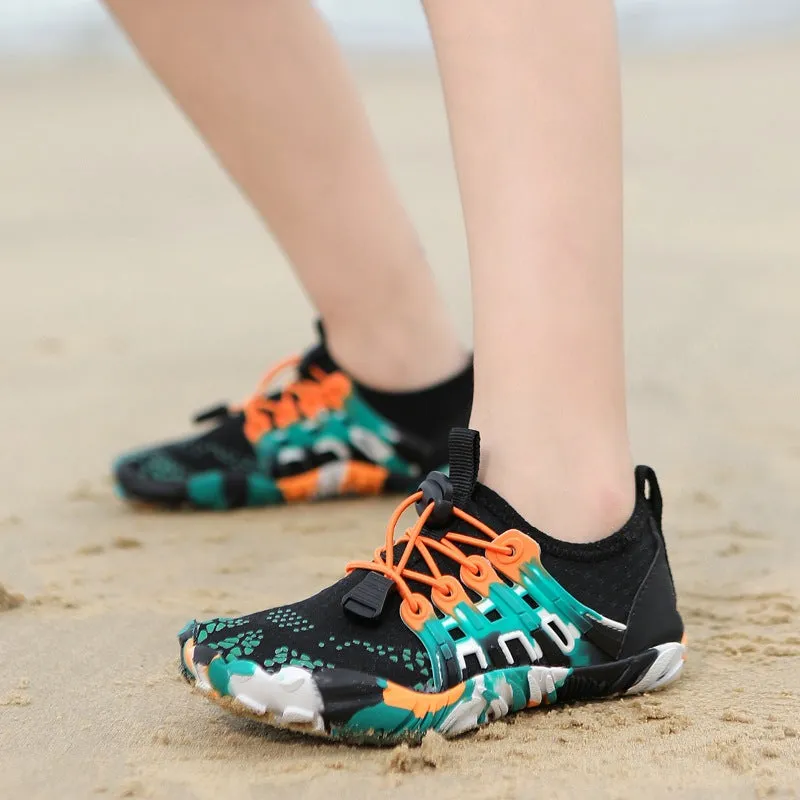 Children's quick-drying hiking wading shoes in pink with non-slip rubber sole and air layer upper
