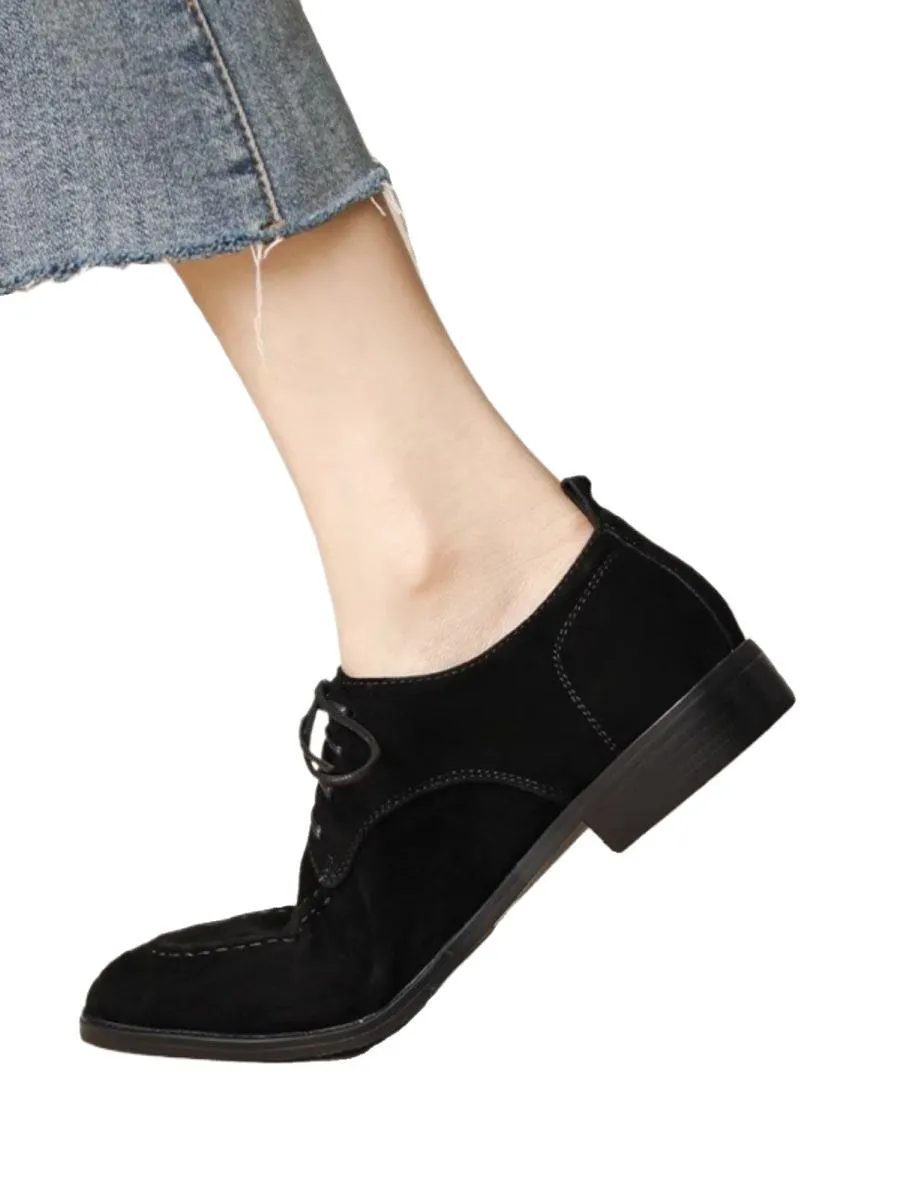 Retro suede lace-up pumps for women, square toe, mid heel, black colour