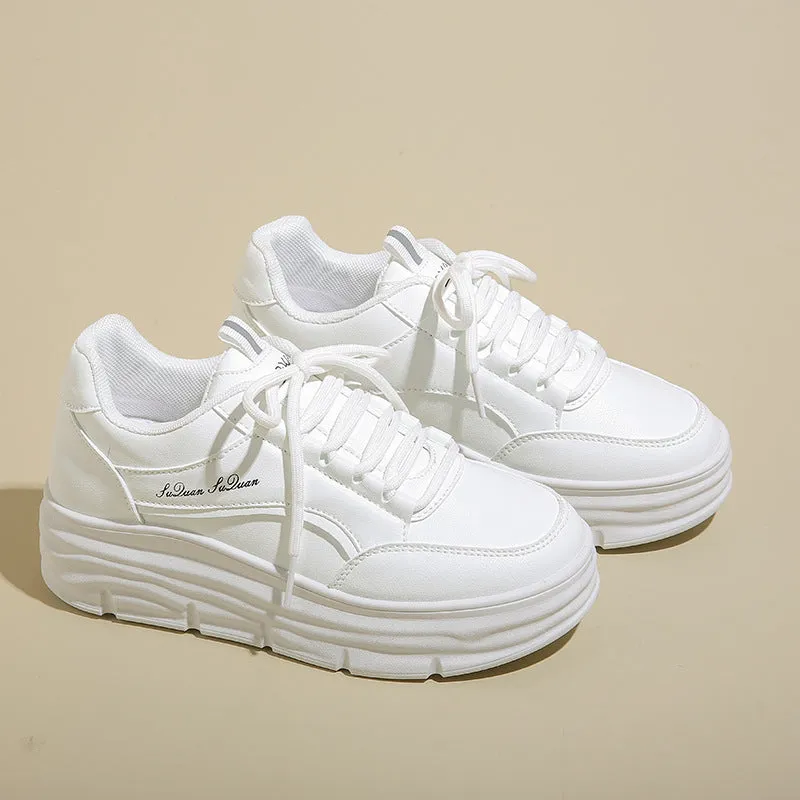 Thick bottom height increasing casual shoes in khaki with synthetic leather upper and lace-up closure