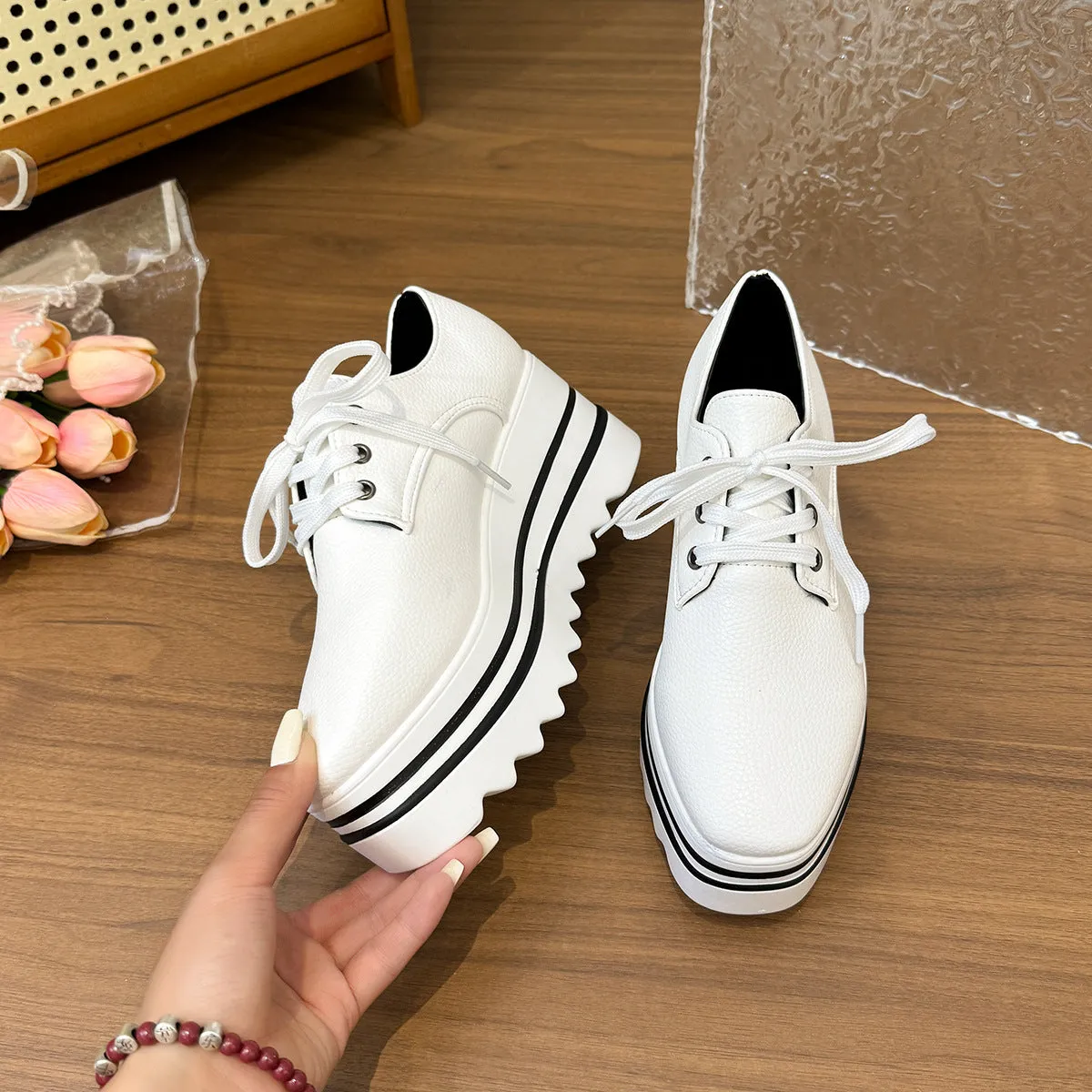 Brogue lace-up square toe platform pumps in white with PU upper and English muffin heel