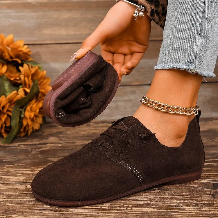 Women's retro flannel casual pumps in brown with corduroy upper, flat heel, and front lace-up