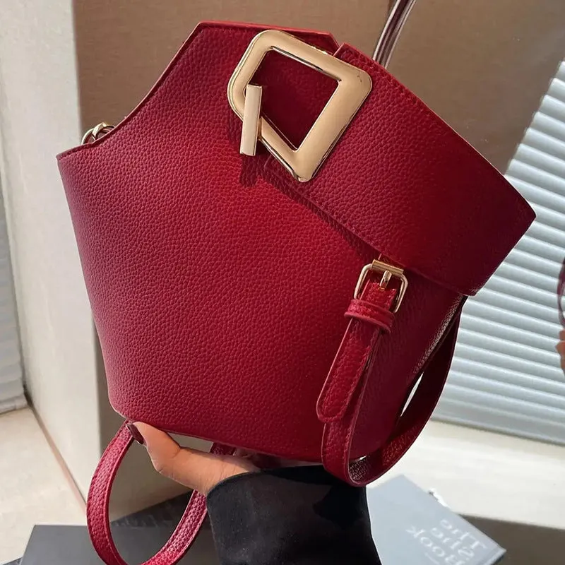 Light luxury commuter crossbody women's basket bag in PU leather bucket shape with internal phone pocket