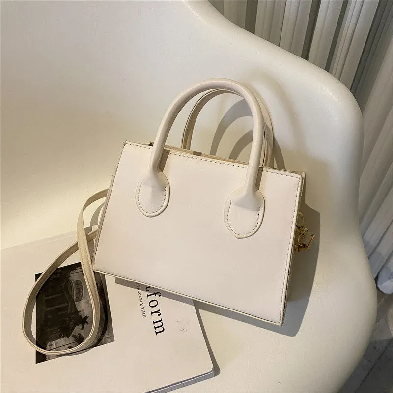 Retro casual women's small square bag in PU leather with single shoulder strap and document compartment