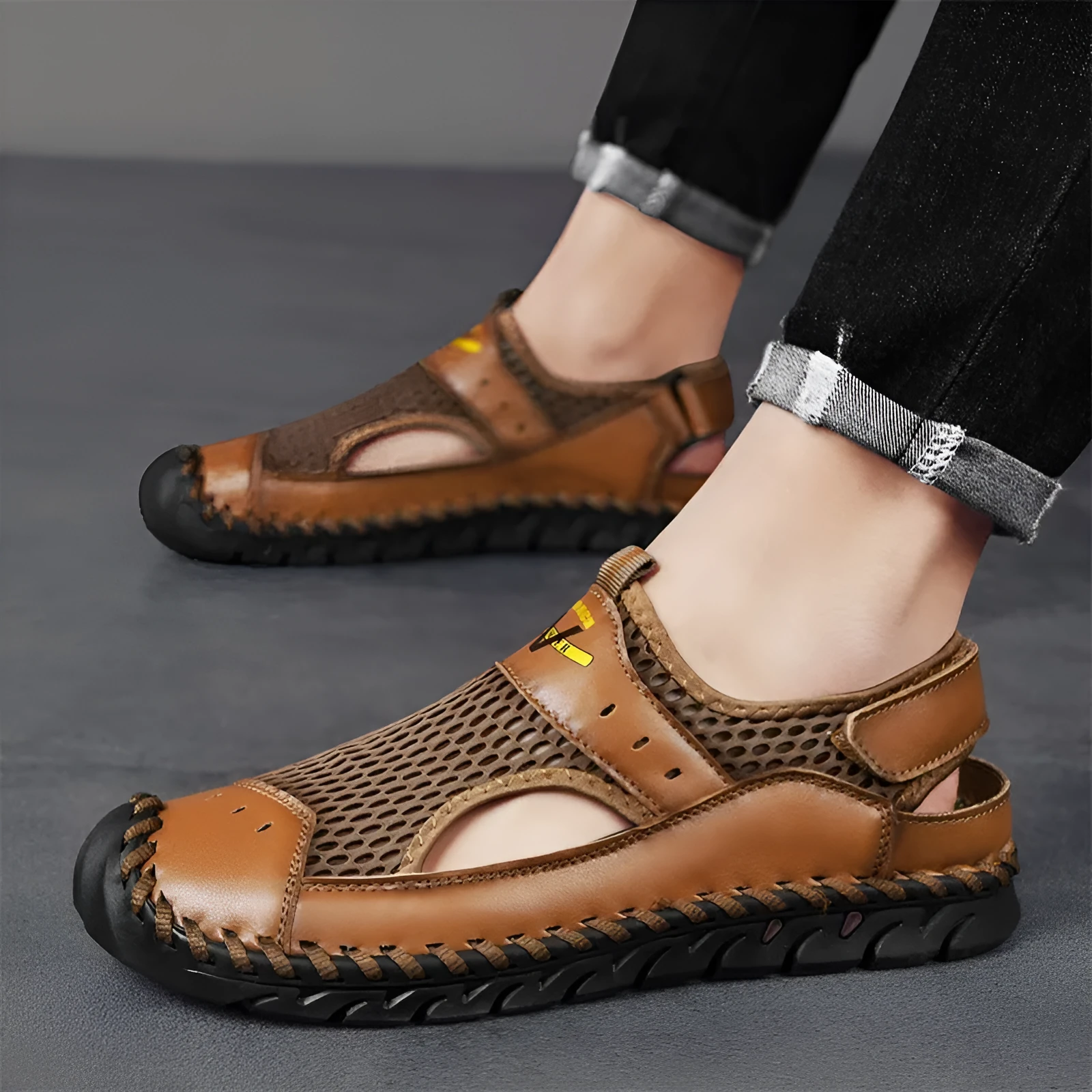 Men's brown leather low-top pumps with mesh hollow panels and elastic band design
