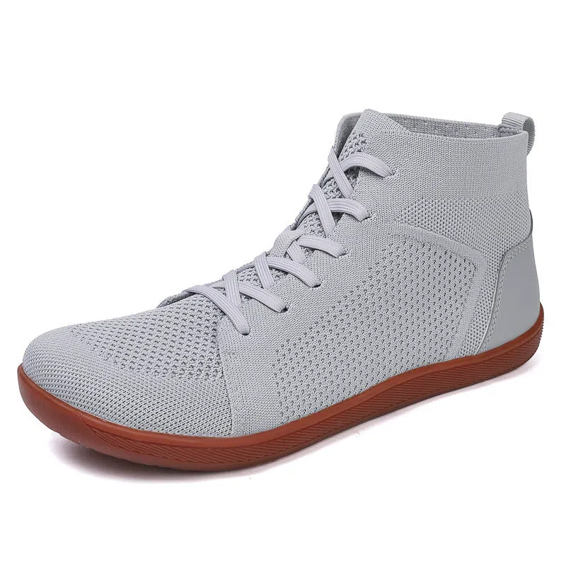 Anti-slip wide-toe barefoot casual fitness yoga shoes in black with breathable fly knitting and leather upper, mid-top design, low heel 1-3cm
