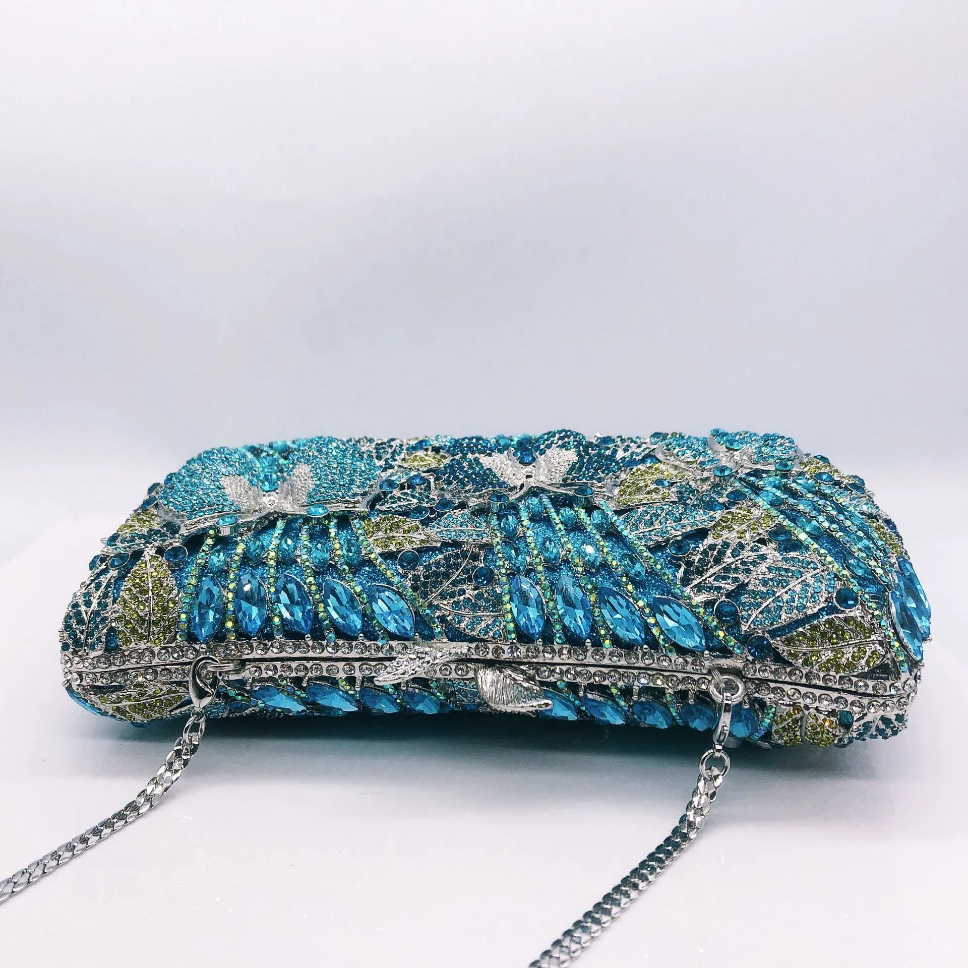 New fashion banquet dress gem handbag with diamond inlaid butterfly flower design in gold colour