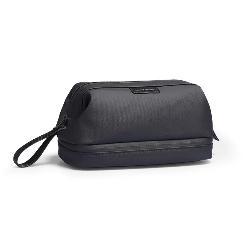Men's large capacity toiletry bag made of oxford cloth in solid black colour for travel