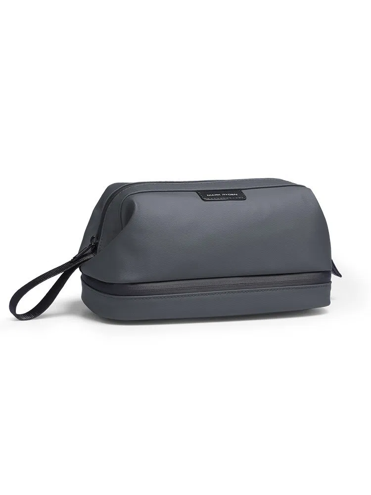 Men's large capacity toiletry bag made of oxford cloth in solid black colour for travel
