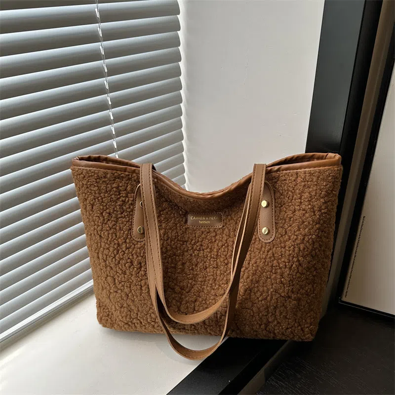 Cotton colour block bucket bag with phone pocket in beige colour option