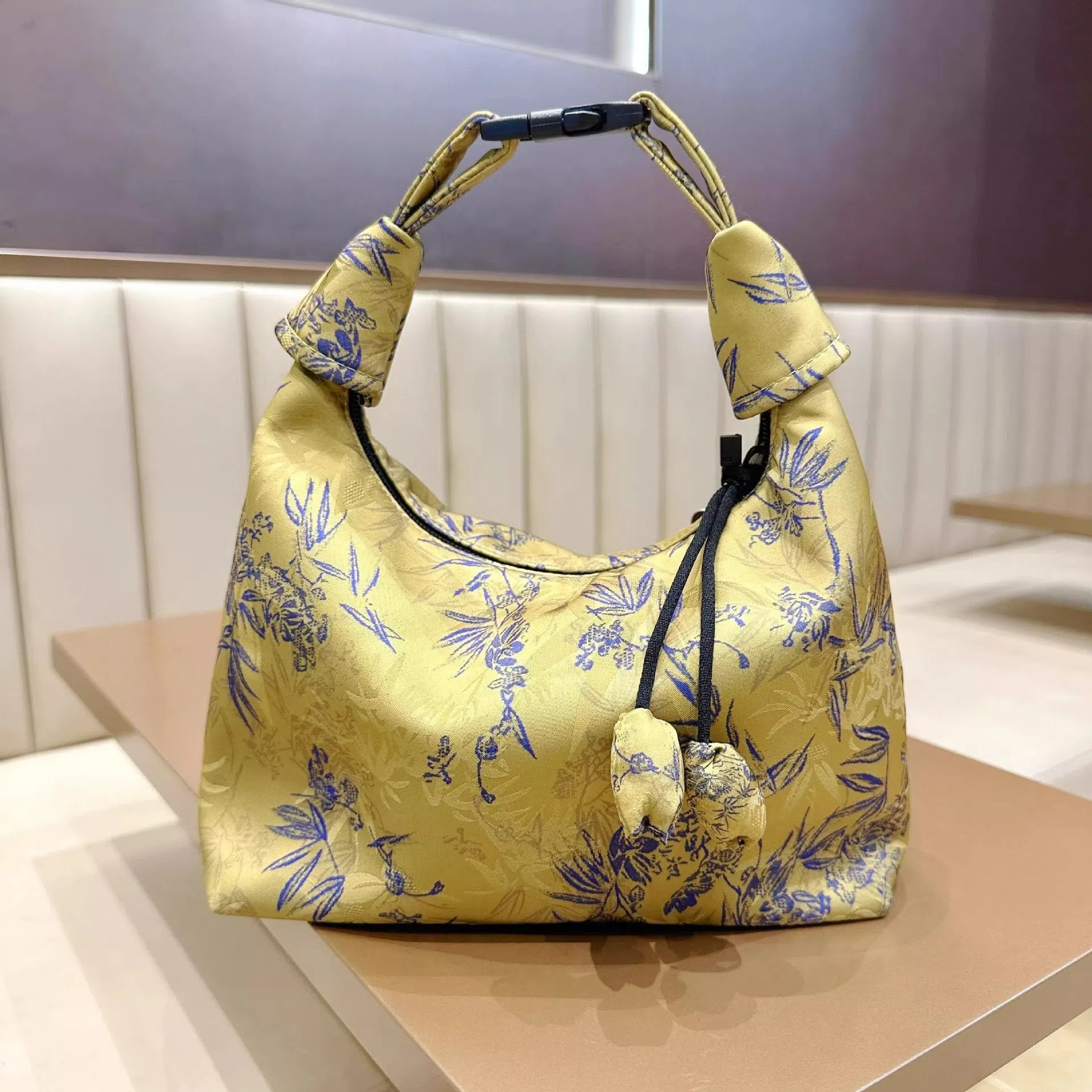 Silk underarm bag dumpling shape real silk floral motifs stitched seams Chinese-style shoulder bag