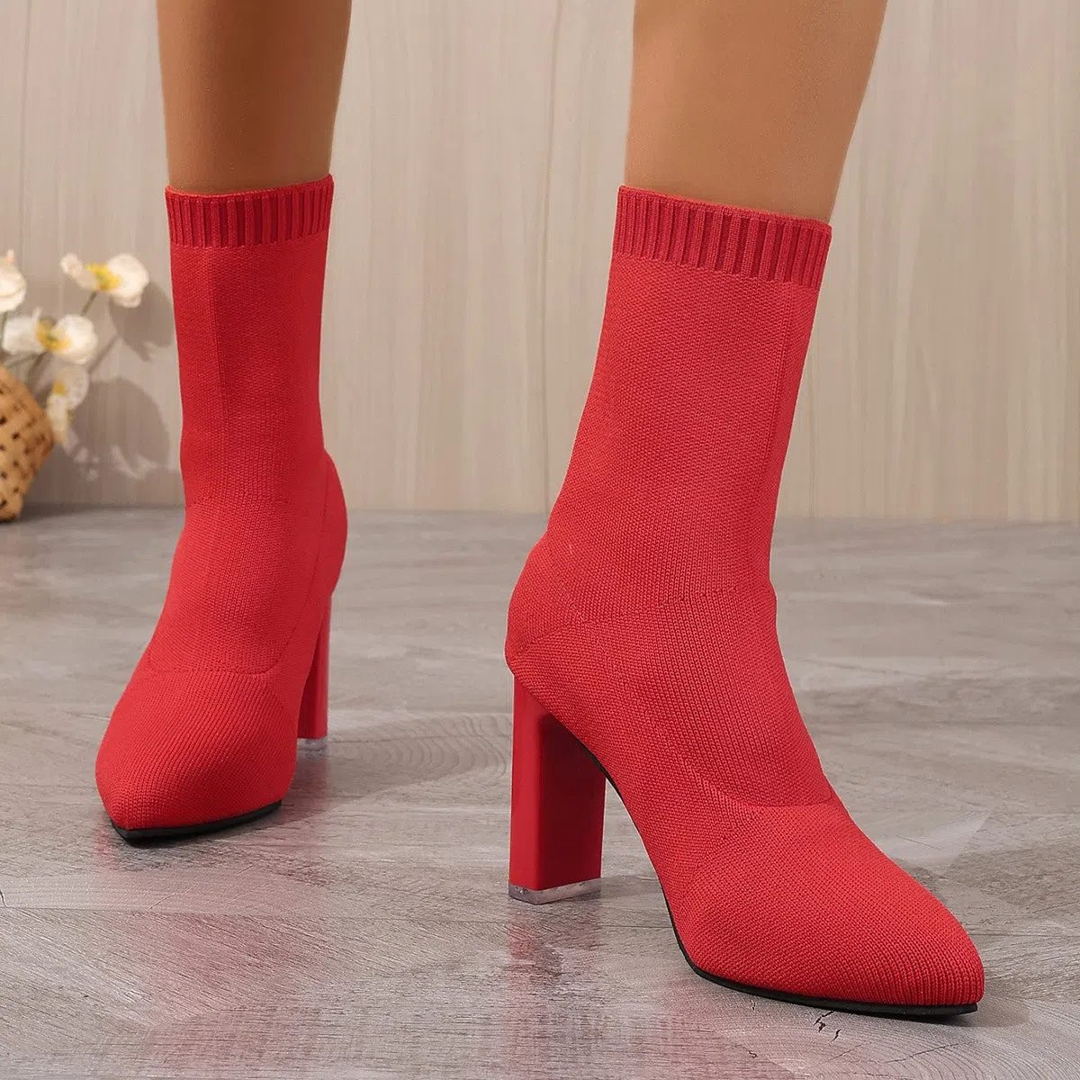 Women's chunky heel knitted suede ankle boots with pointed toe in solid colour slip-on design for autumn winter