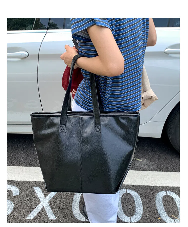 Large-capacity soft PU leather tote bag with double shoulder straps and stitched seams in black, silver, light brown, white, coffee colour, dark brown