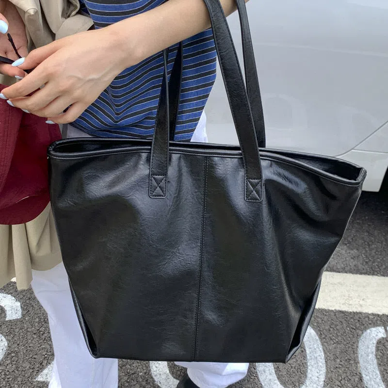 Large-capacity soft PU leather tote bag with double shoulder straps and stitched seams in black, silver, light brown, white, coffee colour, dark brown
