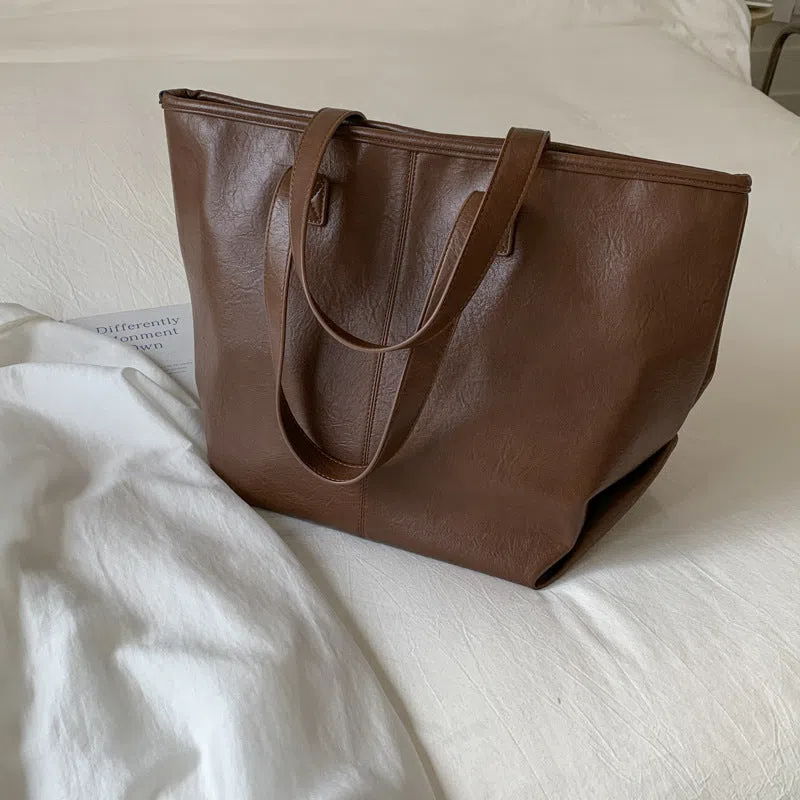 Large-capacity soft PU leather tote bag with double shoulder straps and stitched seams in black, silver, light brown, white, coffee colour, dark brown