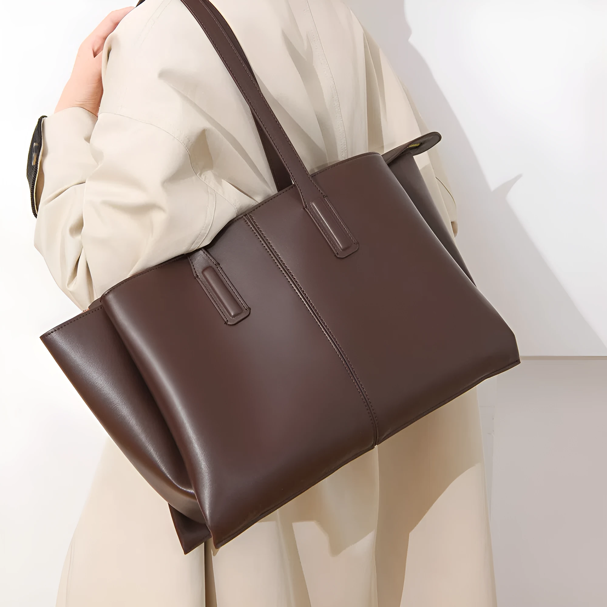 PU leather large-capacity horizontal rectangle bag in urban minimalist style with stitched seams and double shoulder straps