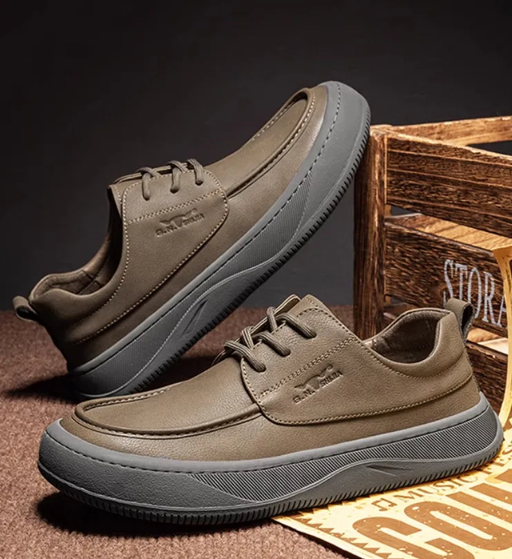 British retro brown big toe casual leather shoes in khaki colour with visible stitching and rubber sole