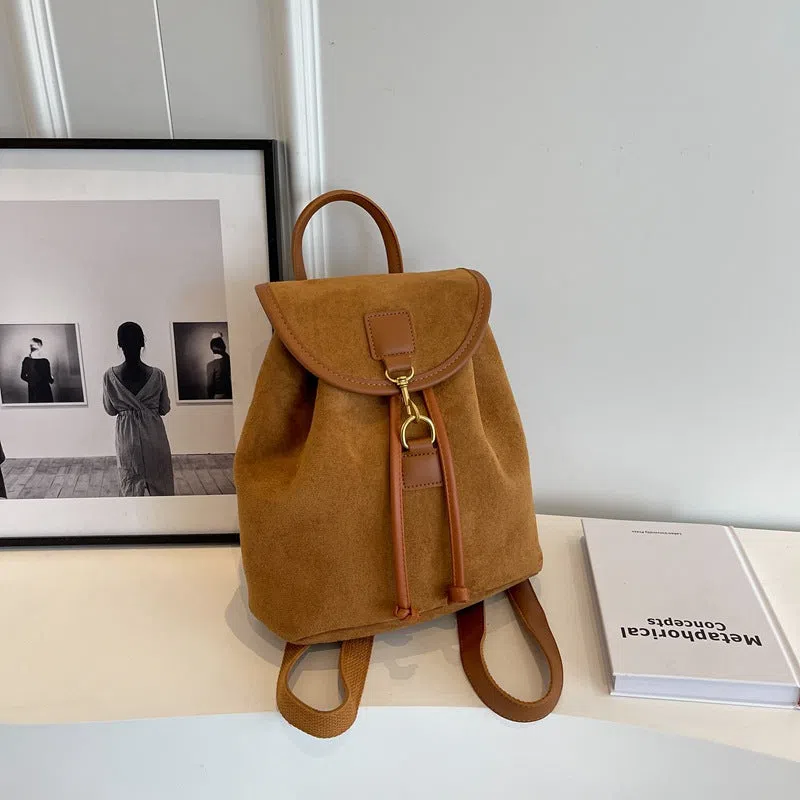 Casual women's suede backpack in PU with patchwork stitching, available in multiple colours, urban minimalist style