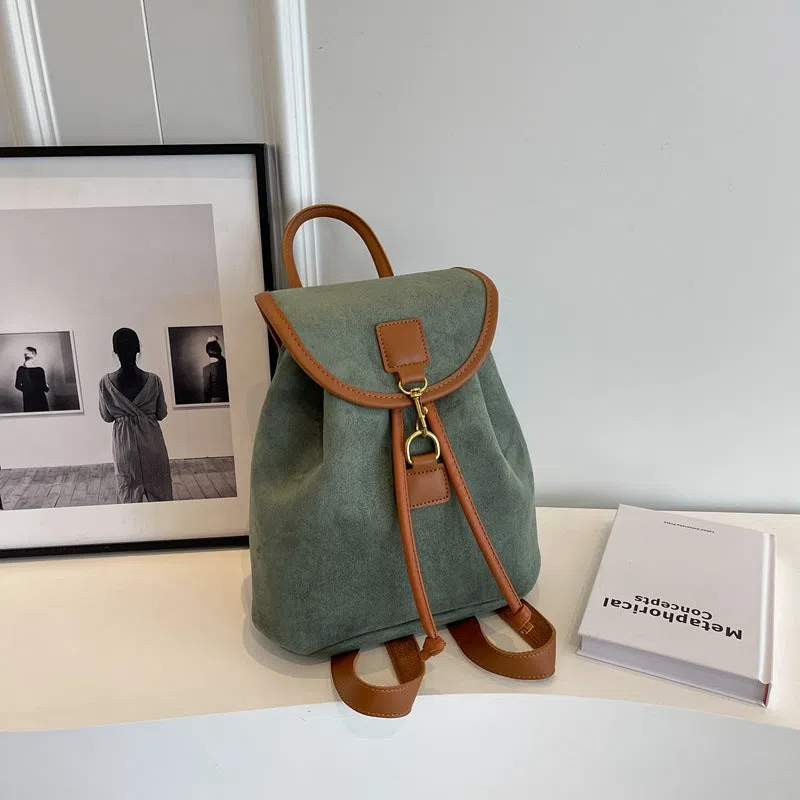 Casual women's suede backpack in PU with patchwork stitching, available in multiple colours, urban minimalist style