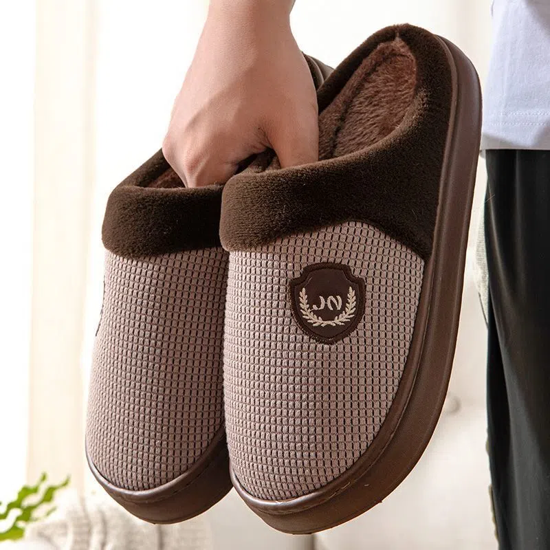 Fleece-lined warm cotton shoes for men with thick non-slip EVA sole in gray-green colour