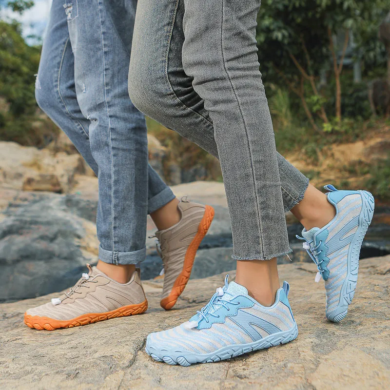Low-top outdoor hiking shoes with rubber sole and mesh lining in multiple colour options
