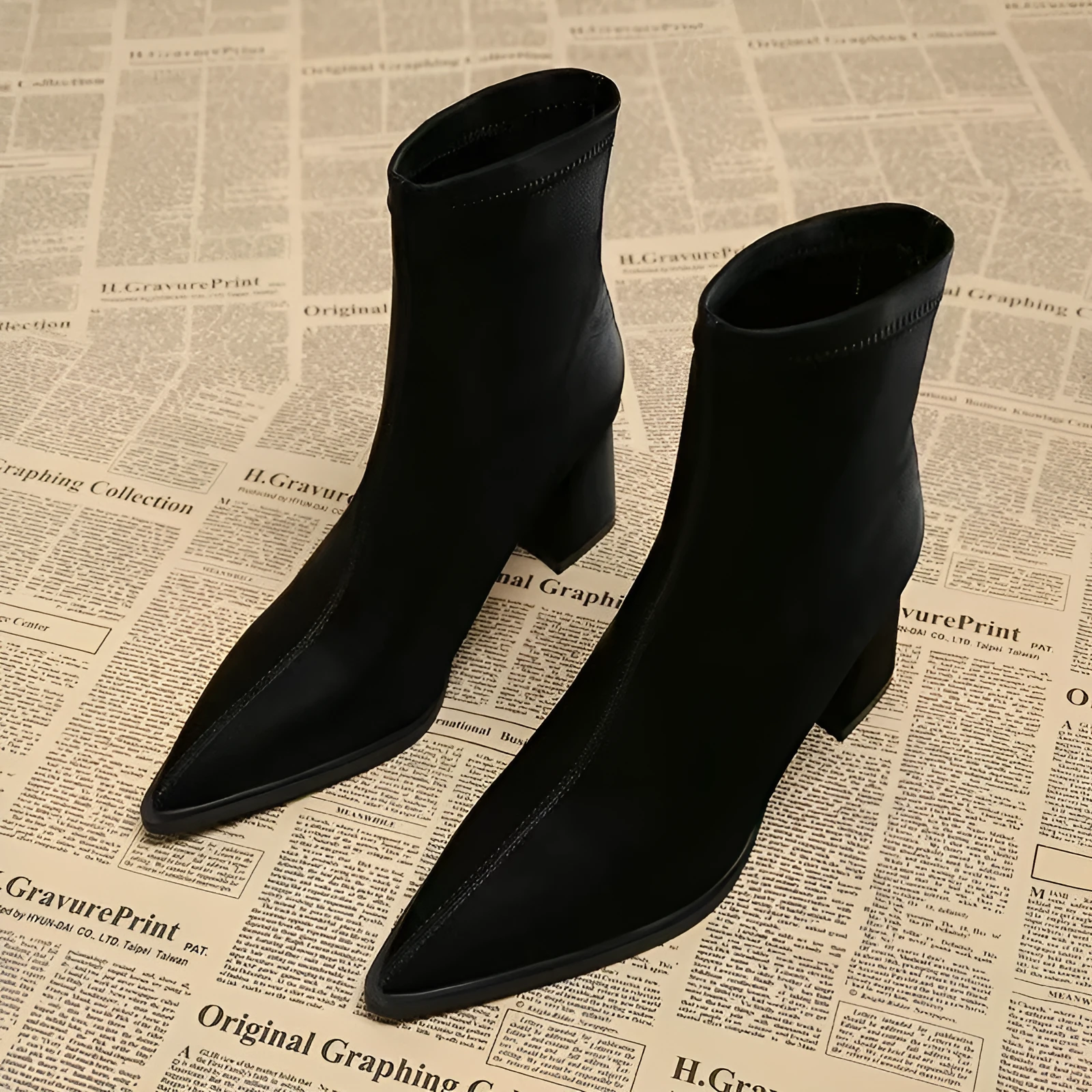 Women's khaki stretch suede pointed Martin boots with wedge heel on rubber sole