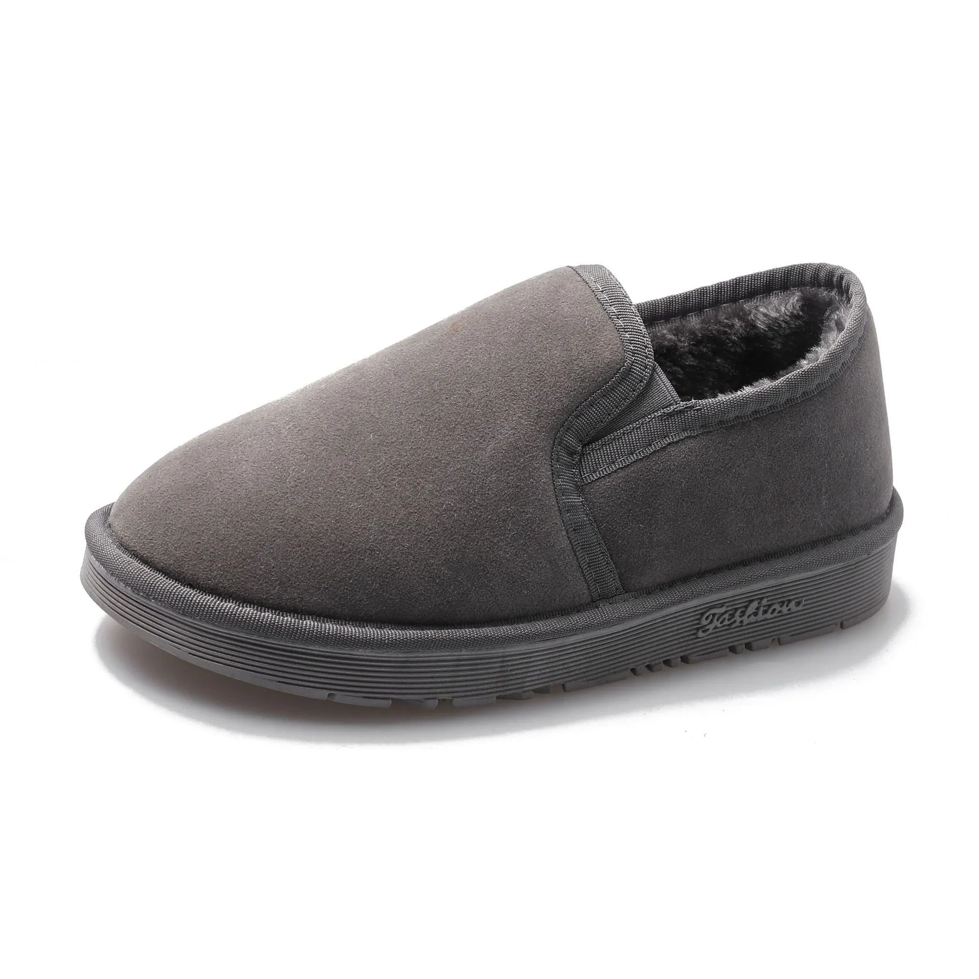 Flat heel snow boots with fleece lining in multiple colours on a white background.