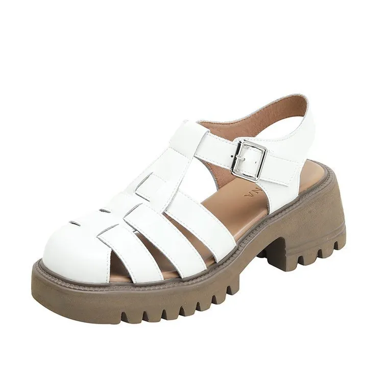 Women's black retro platform sandals with chunky heel, round toe, and adjustable buckle strap.