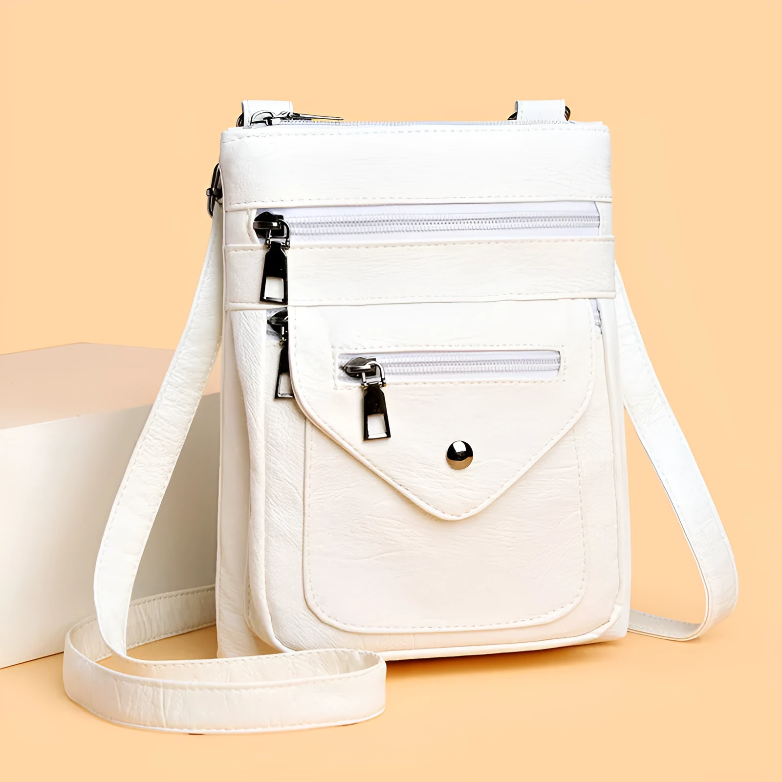 Vertical square-shaped women's crossbody mobile phone bag in PU material with shoulder strap