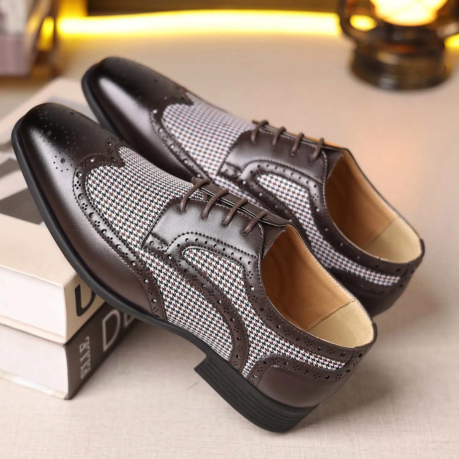 Men's black imitation houndstooth pattern casual shoes with lace-up front and rubber sole.
