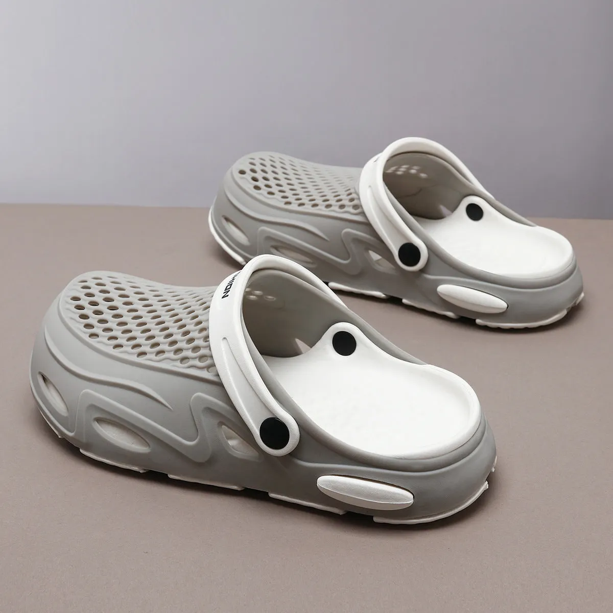 Men's grey closed toe beach slippers with non-slip EVA sole and round toe design