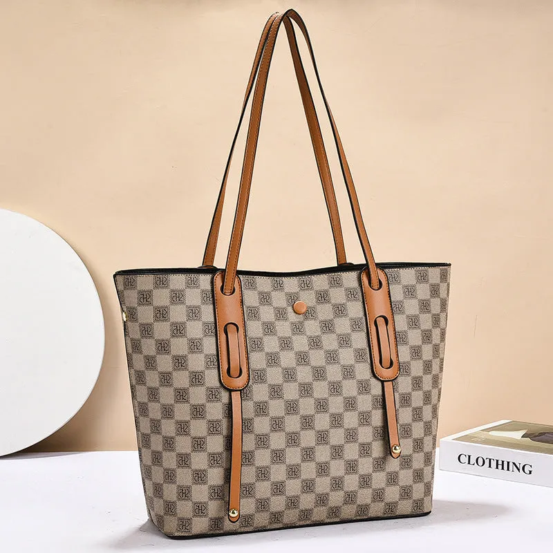 Women's retro style shoulder messenger bag in soft PU leather with chessboard pattern and square shape