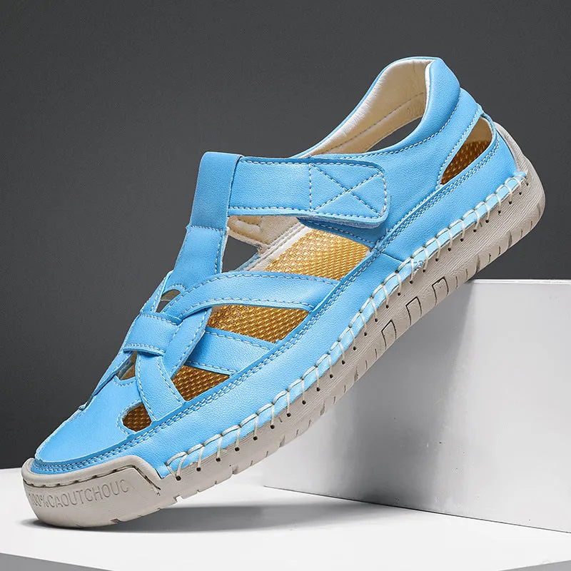 Women's lightweight casual Velcro shoes in black with round toe and soft rubber sole.