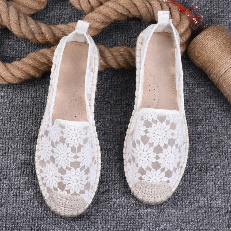Women's flat-heel linen fisherman shoes in pansy white with sewing thread detail and round toe.