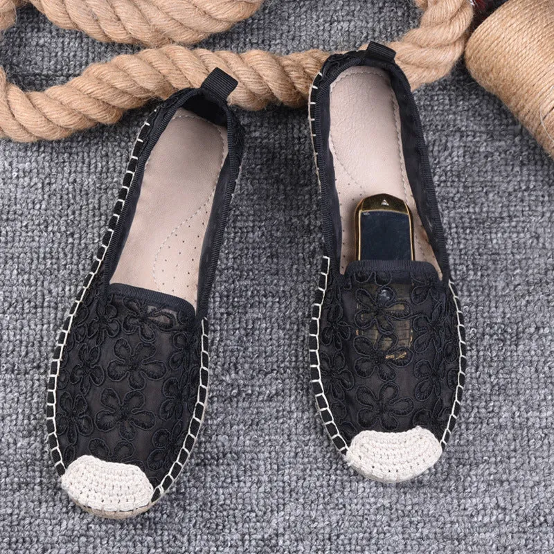 Women's flat-heel linen fisherman shoes in pansy white with sewing thread detail and round toe.