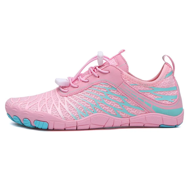 Low-top white outdoor sports shoes with lace-up front and textured rubber sole.