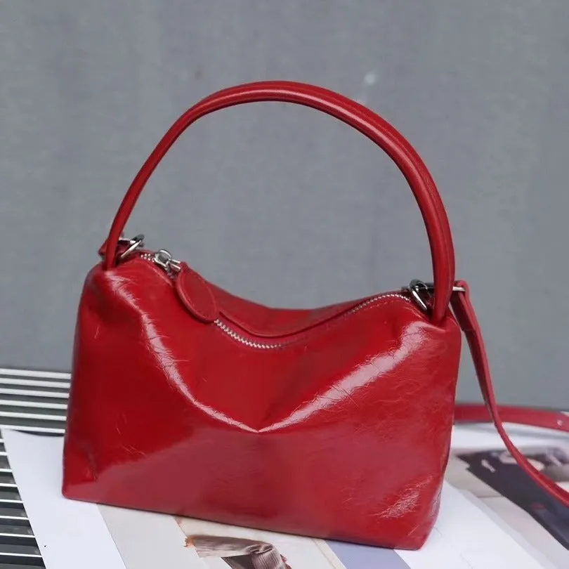Genuine leather patent glossy shoulder underarm bag in horizontal square shape with internal pockets