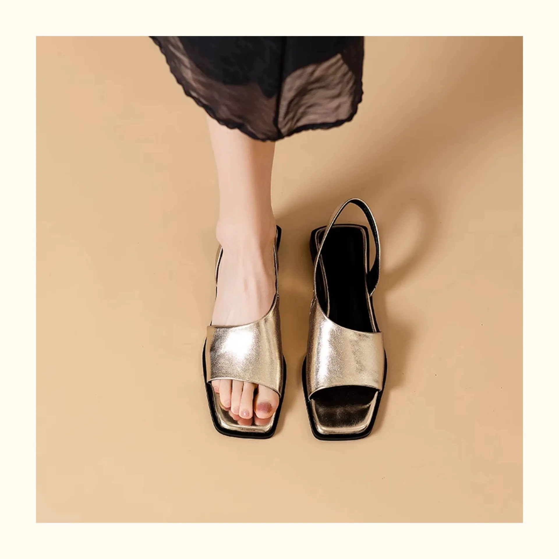 Outdoor square heel Roman sandals in beige with PU upper and square toe shape
