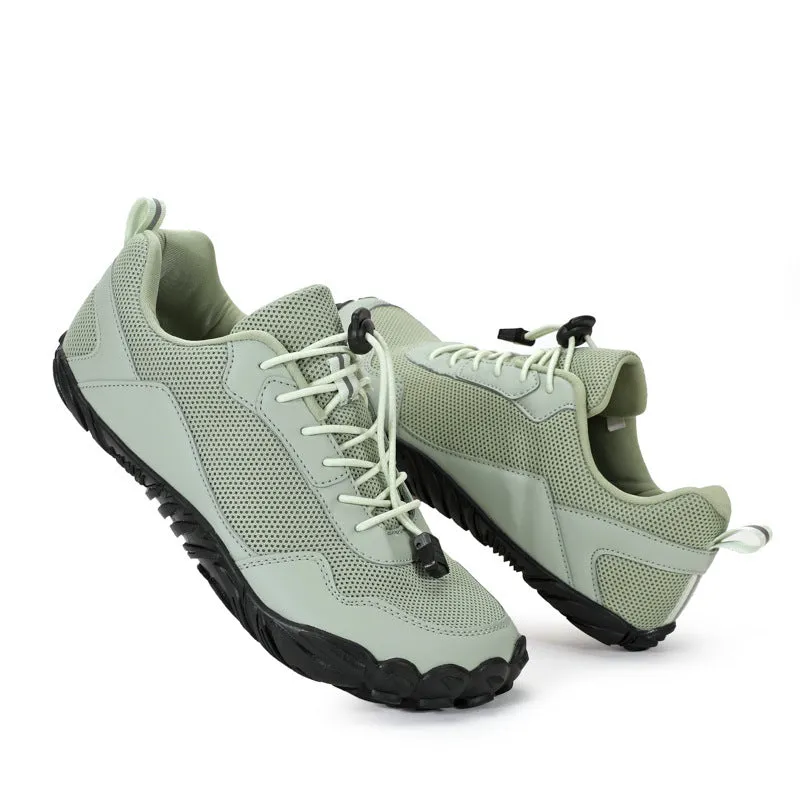 Men's genuine leather mountaineering training shoes in army green