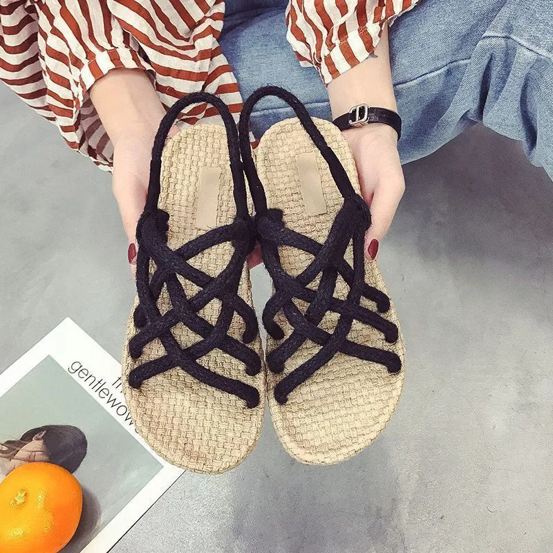 Braided hemp rope sandals for women, black, lightweight non-slip rubber sole, PU upper, round toe casual flat
