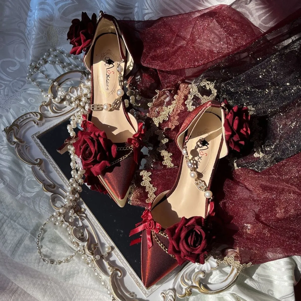 Ceremony Rose Chronicle pointed satin high-heeled wedding shoes in black and red, square toe, 5cm and 8cm heel options