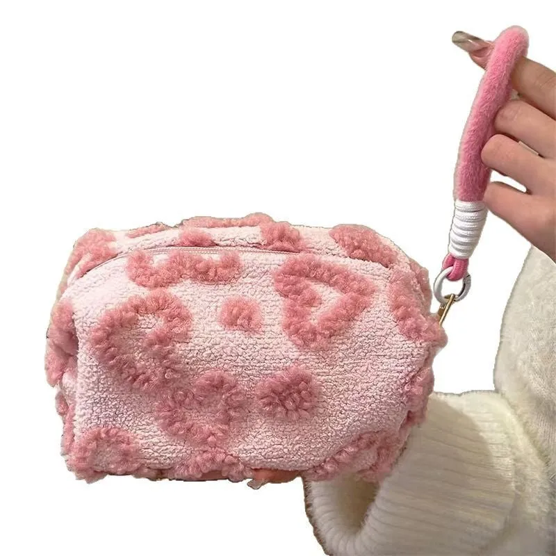Jacquard plush cosmetic bag in milky white with large capacity and love pattern