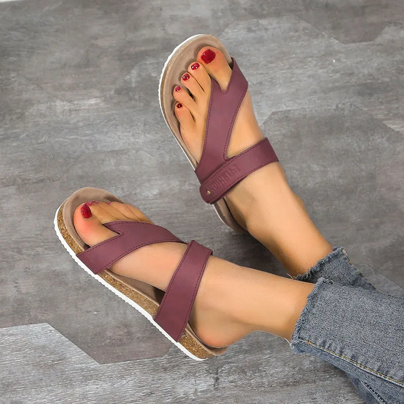 Flat toe ring thick-soled flip-flops in artificial PU with foam sole