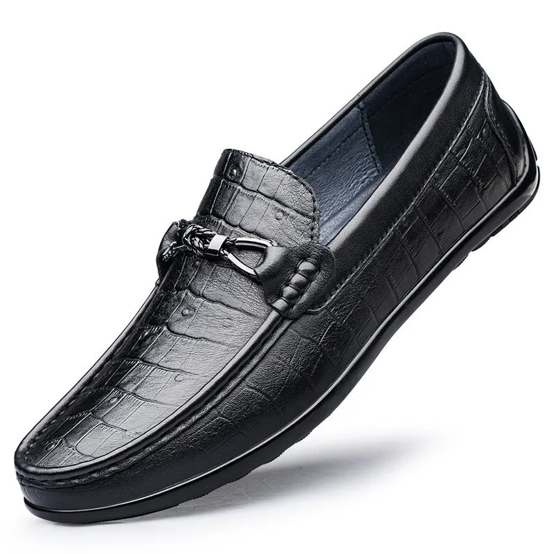 Round toe embossed casual leather shoes with flat heel in black first layer cowhide upper