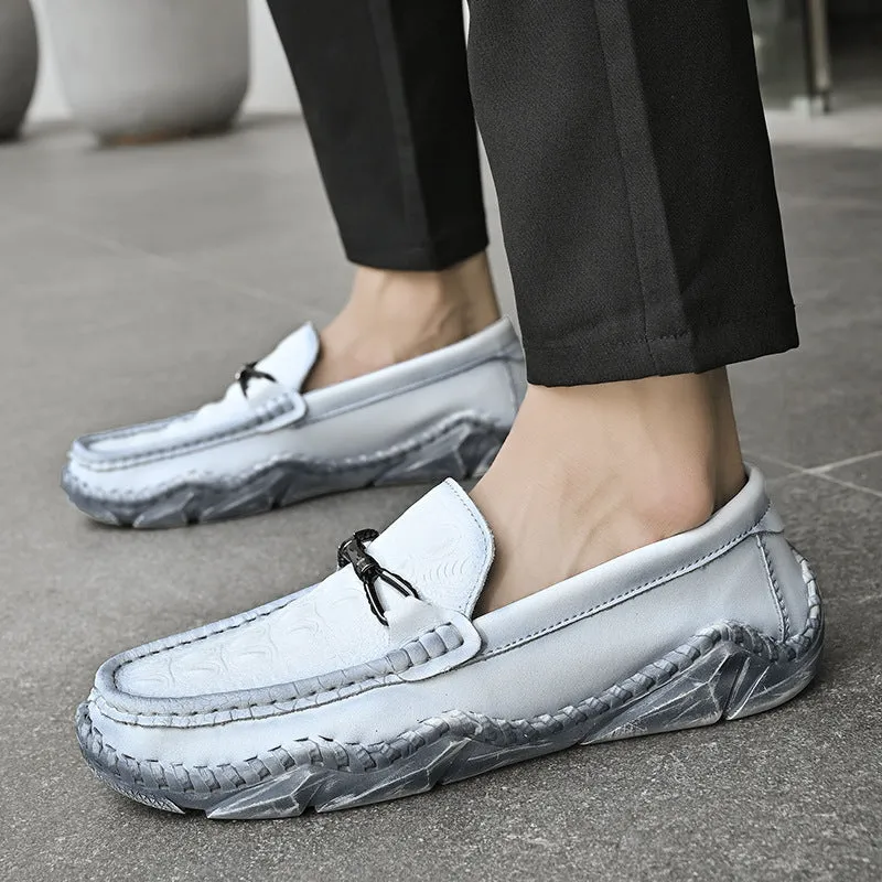 Men's driving beanie loafers in black cowhide with round toe and rubber sole
