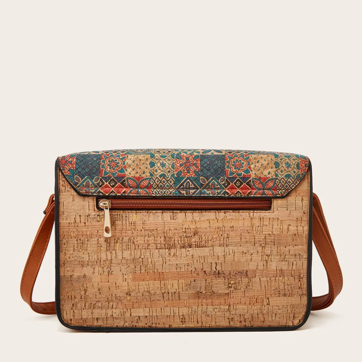 Women's printed crossbody bag in large capacity design with one shoulder strap