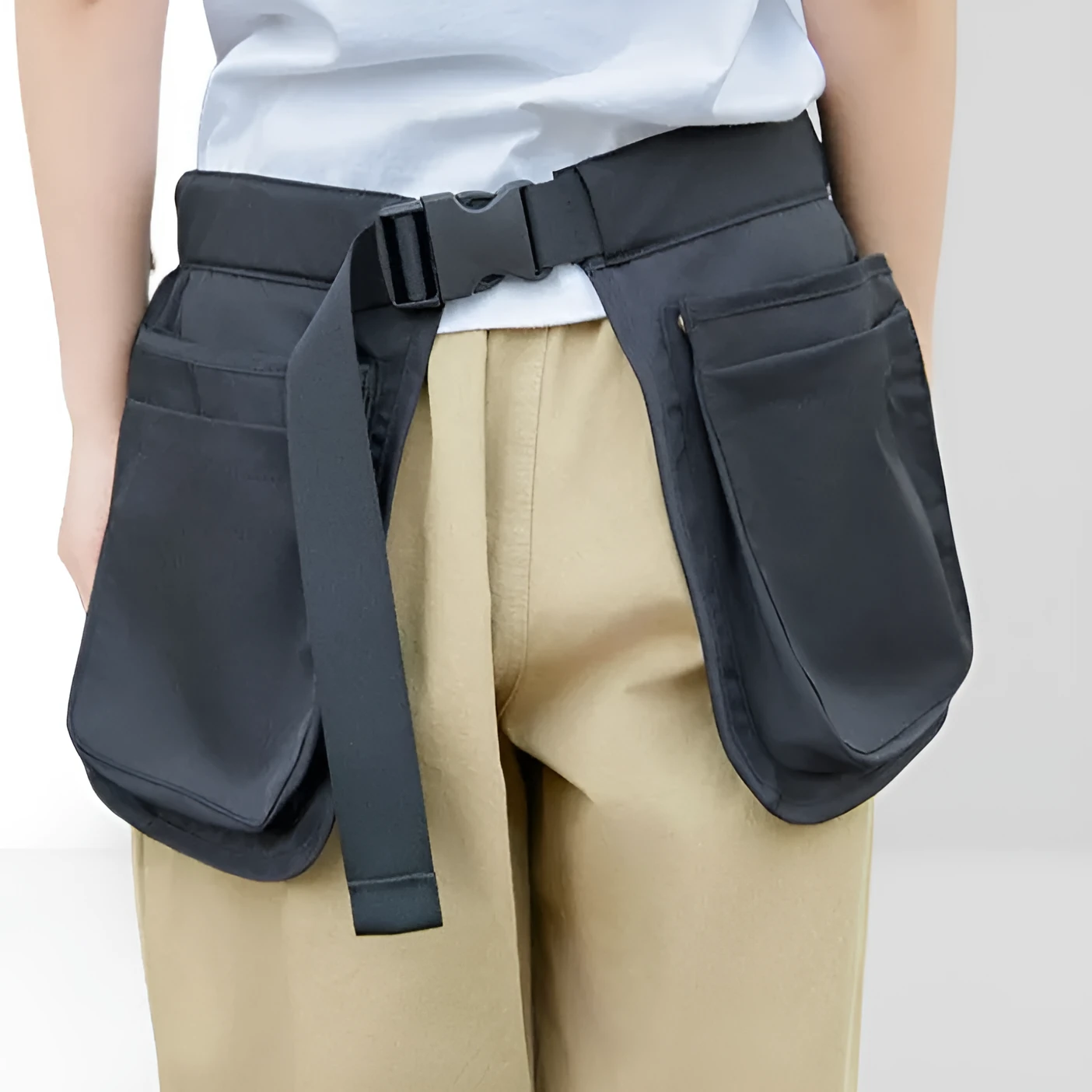 Men's solid colour polyester waist bag with multiple pockets in army green