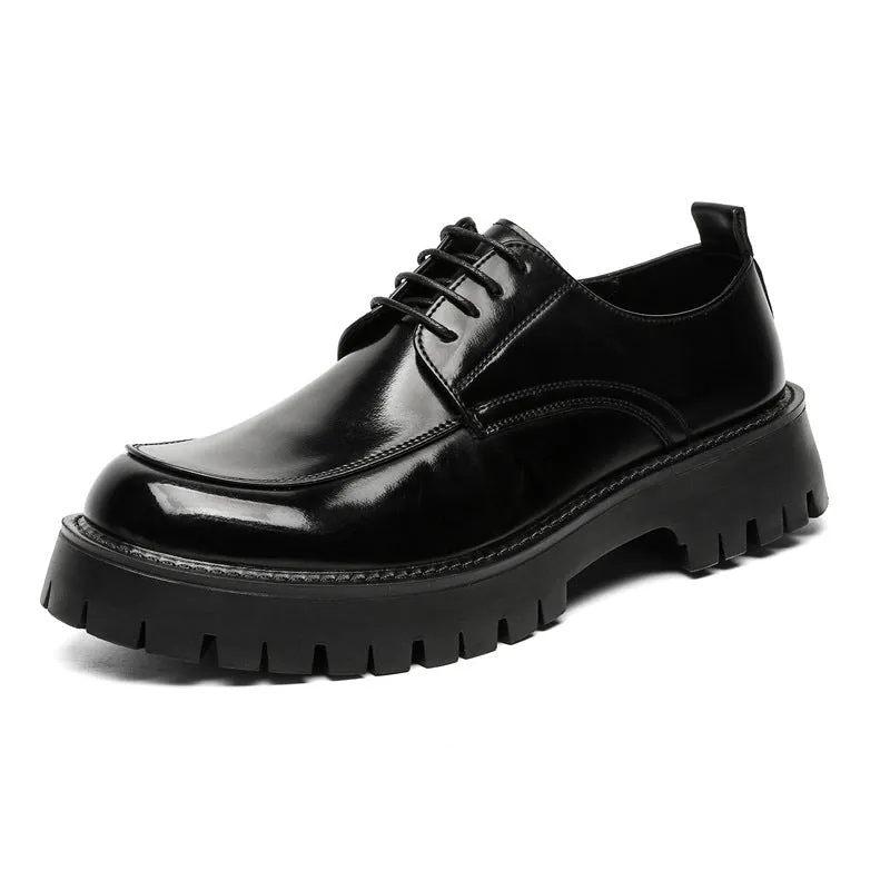 Platform height increasing casual leather shoes in black with round toe and front lace-up closure