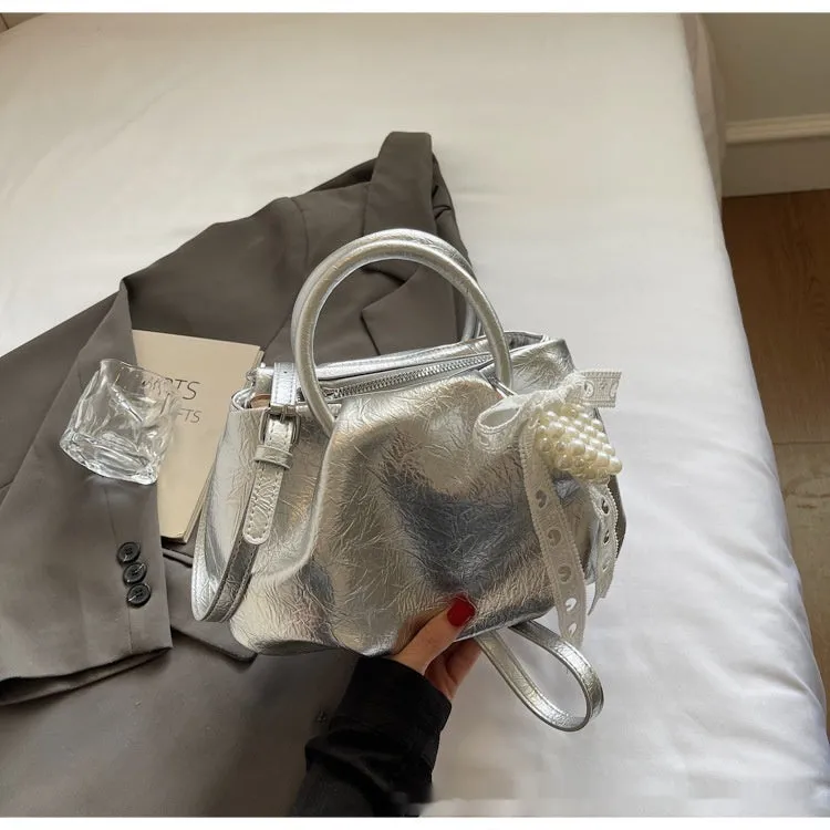 Portable solid colour cloud fashion shoulder small bag in urban simplicity bucket shape with slit pocket, PU material, beige colour